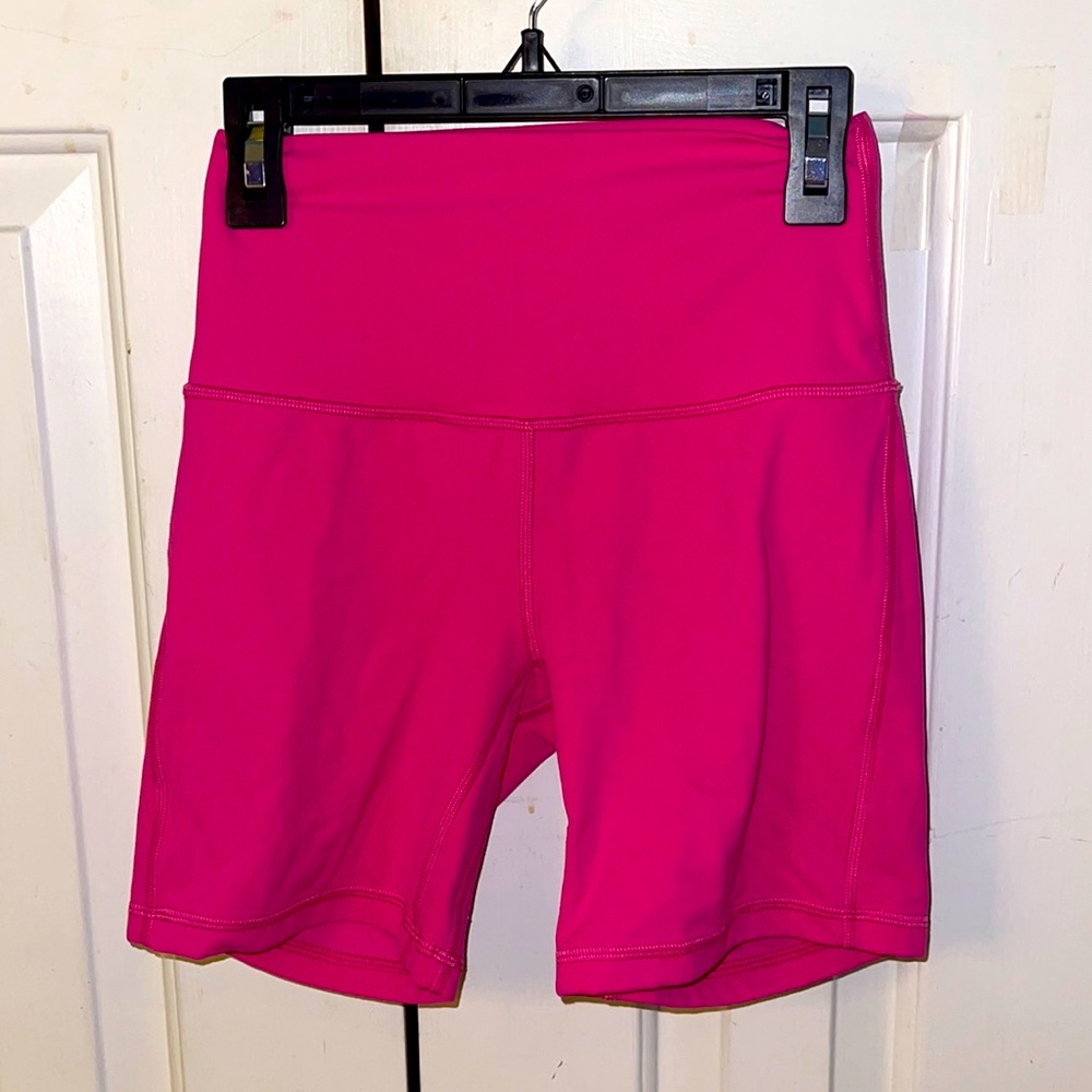 Sonic Pink Align Shorts 6in